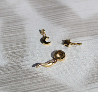 CAPSULE COLLECTION - LEV CHARMS - 2 x 3 PIECES